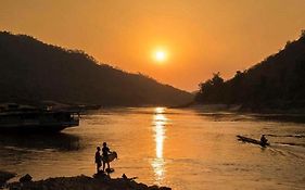 Mekong Backpackers Pakbeng
